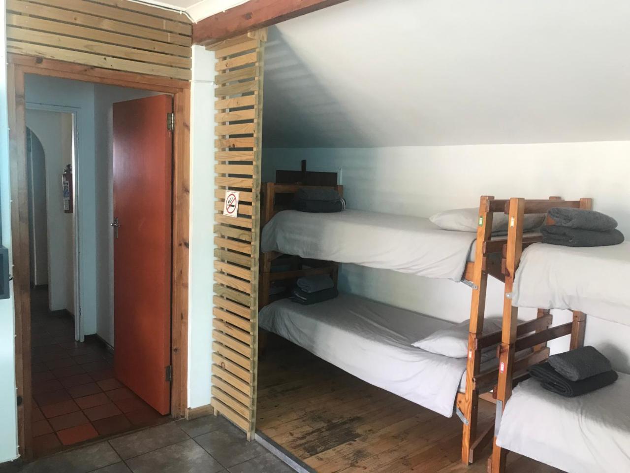 Albergo For Backpackers Plettenberg Bay Esterno foto