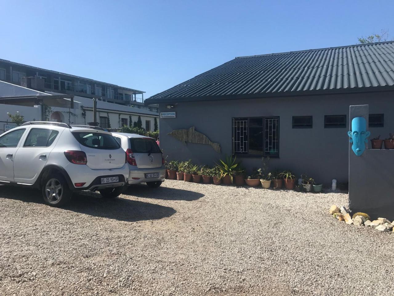 Albergo For Backpackers Plettenberg Bay Esterno foto