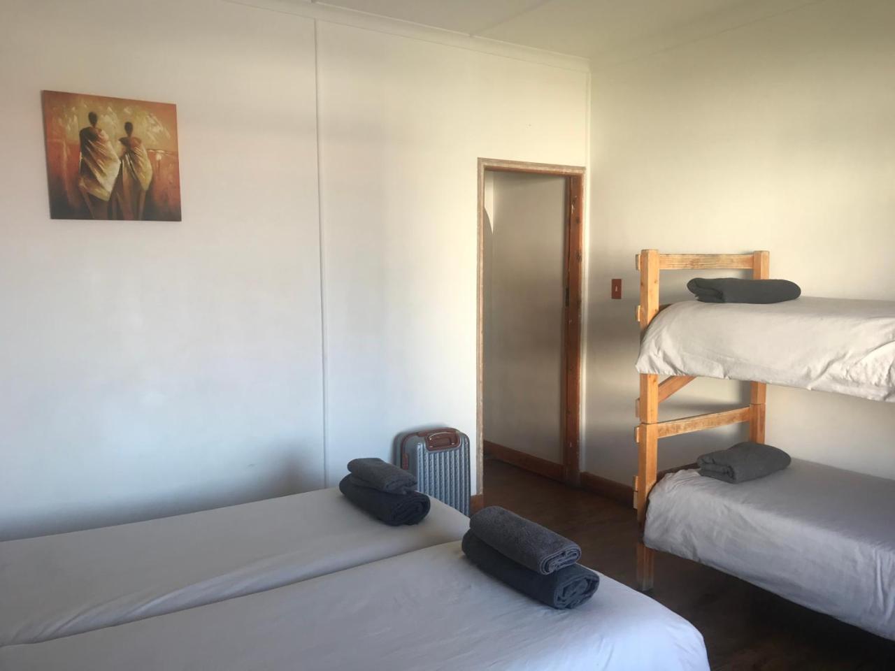 Albergo For Backpackers Plettenberg Bay Esterno foto