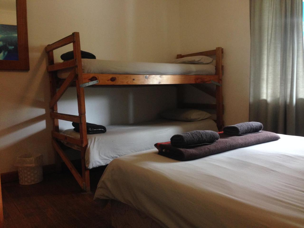 Albergo For Backpackers Plettenberg Bay Esterno foto